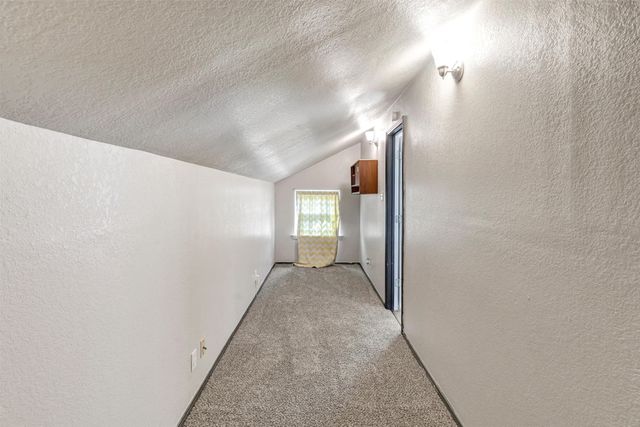 616 Bellevue Drive, Cleburne, TX 76033