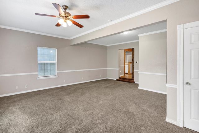 616 Bellevue Drive, Cleburne, TX 76033