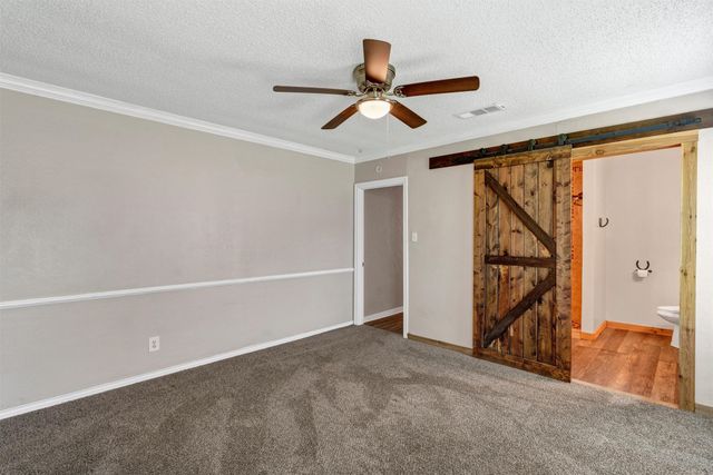 616 Bellevue Drive, Cleburne, TX 76033