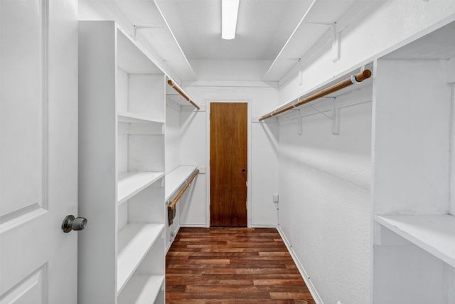 616 Bellevue Drive, Cleburne, TX 76033