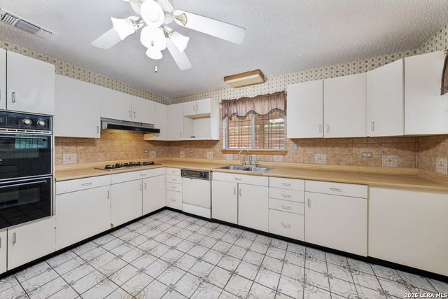 5111 Fedora, San Antonio, TX 78242