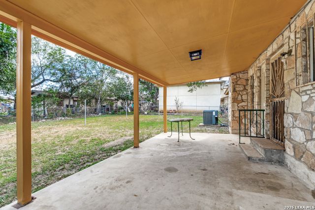 5111 Fedora, San Antonio, TX 78242
