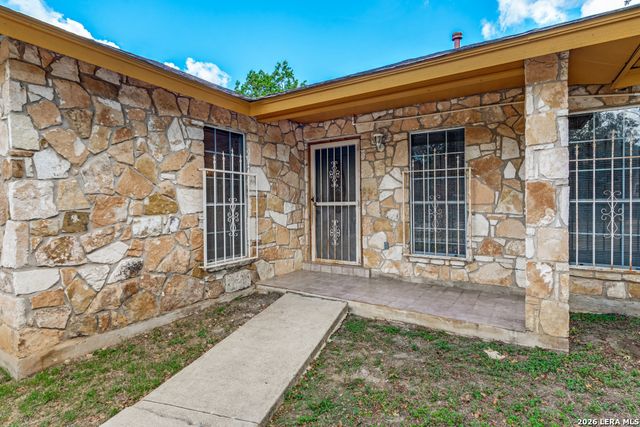 5111 Fedora, San Antonio, TX 78242