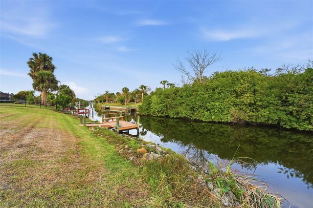 200 EPPINGER DRIVE, Port Charlotte, FL 33953