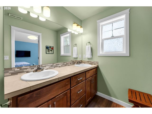 9116 Ne 45TH Pl, Vancouver, WA 98665