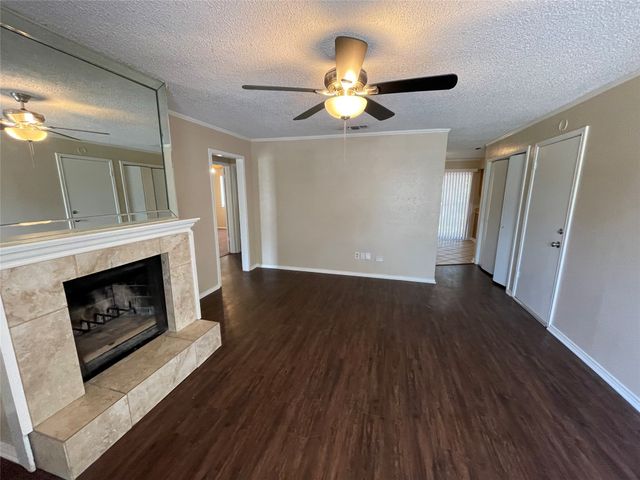 4705 Kristie Drive, Balch Springs, TX 75180
