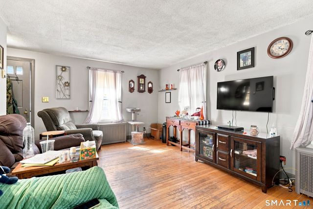 46 Baldwin Street, Meriden, CT 06451