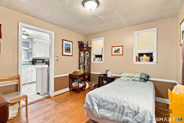 46 Baldwin Street, Meriden, CT 06451