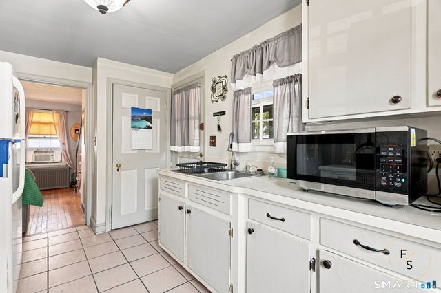 46 Baldwin Street, Meriden, CT 06451