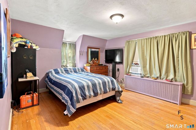 46 Baldwin Street, Meriden, CT 06451