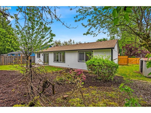 3030 Se TIMBERLAKE Dr, Hillsboro, OR 97123