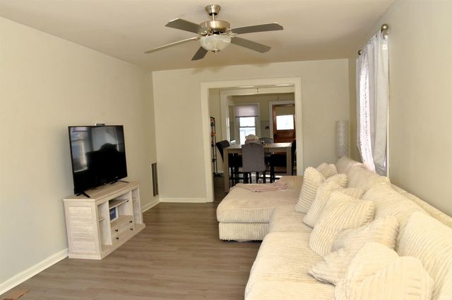 1206 Delmar Avenue, Evansville, IN 47712