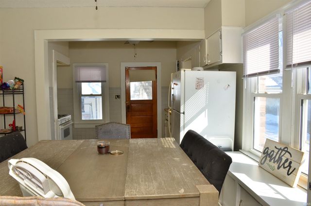 1206 Delmar Avenue, Evansville, IN 47712