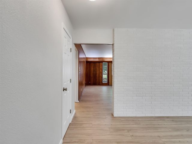651 County Road 319, Cleveland, TX 77327