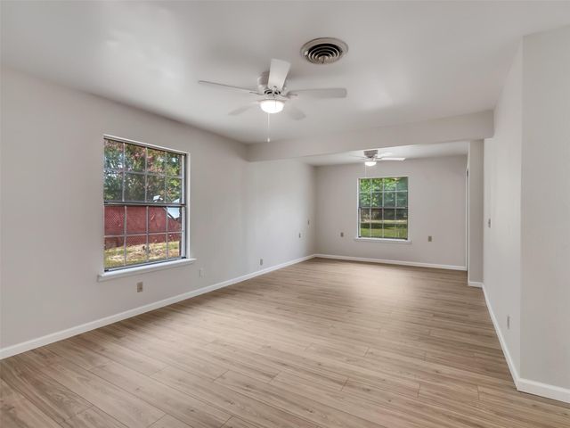 651 County Road 319, Cleveland, TX 77327