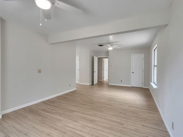 651 County Road 319, Cleveland, TX 77327