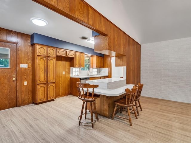 651 County Road 319, Cleveland, TX 77327