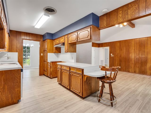 651 County Road 319, Cleveland, TX 77327