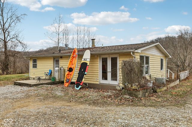 1498 Upper Schooner Road, Nashville, IN 47448