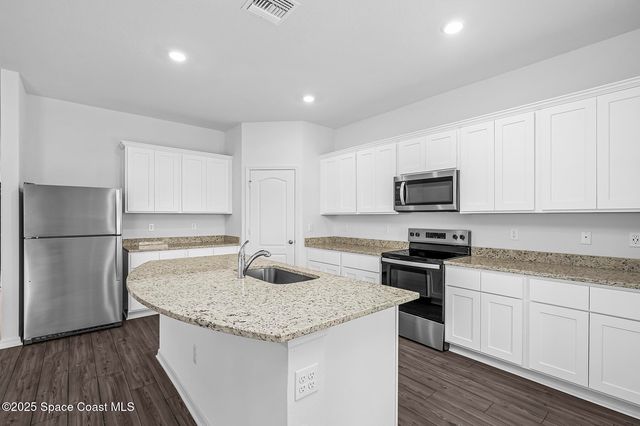 435 Olney Street SW, Palm Bay, FL 32908