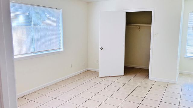 16719 Maplemont Drive, Houston, TX 77095