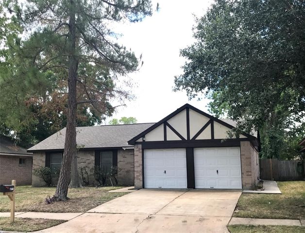 16719 Maplemont Drive, Houston, TX 77095