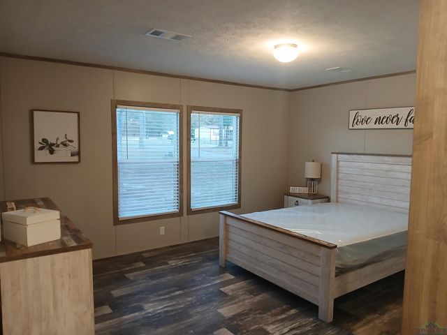 2370 Blocker Rd, Marshall, TX 75672