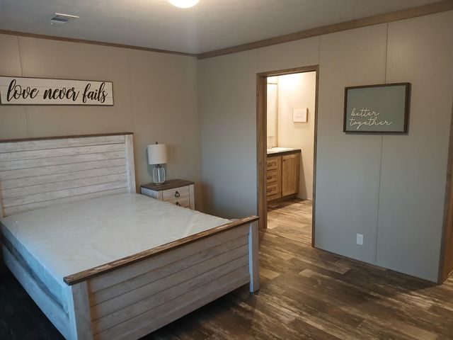 2370 Blocker Rd, Marshall, TX 75672