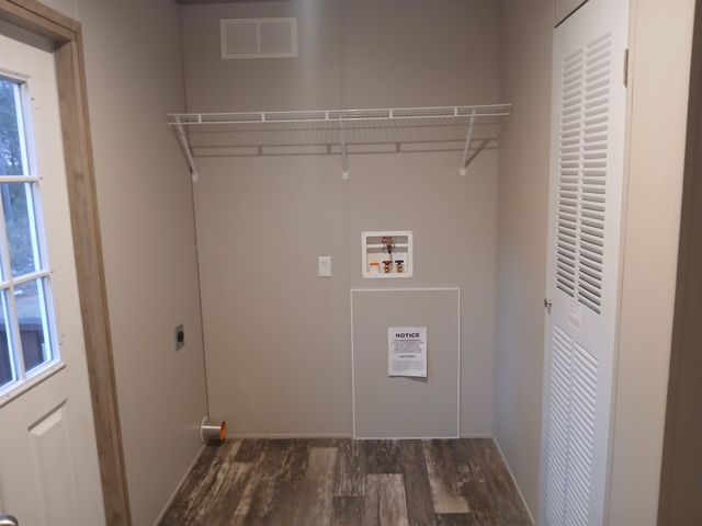 2370 Blocker Rd, Marshall, TX 75672