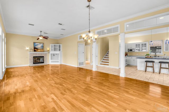 4030 Landfall Dr, Pensacola, FL 32507