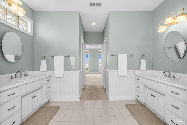 4030 Landfall Dr, Pensacola, FL 32507