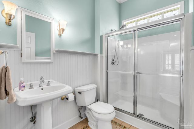 4030 Landfall Dr, Pensacola, FL 32507