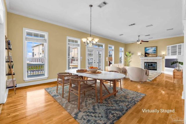 4030 Landfall Dr, Pensacola, FL 32507