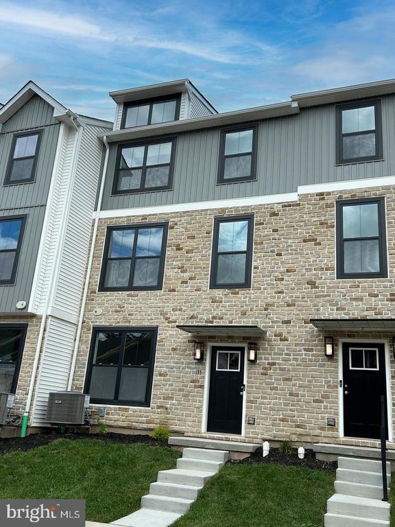 133 COBBLESTONE DR #4-23, HARLEYSVILLE, PA 19438 — exterior