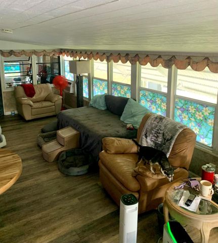 8165 SE Wren Avenue, Hobe Sound, FL 33455