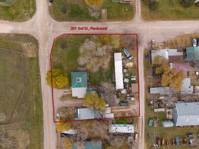 201 S 3RD ST, Piedmont, SD 57769