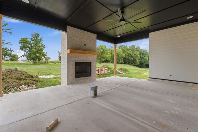 18869 Halle Road, Fayetteville, AR 72704