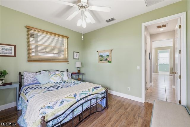 5711 Linden LN, Bokeelia, FL 33922