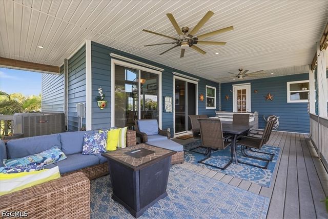 5711 Linden LN, Bokeelia, FL 33922