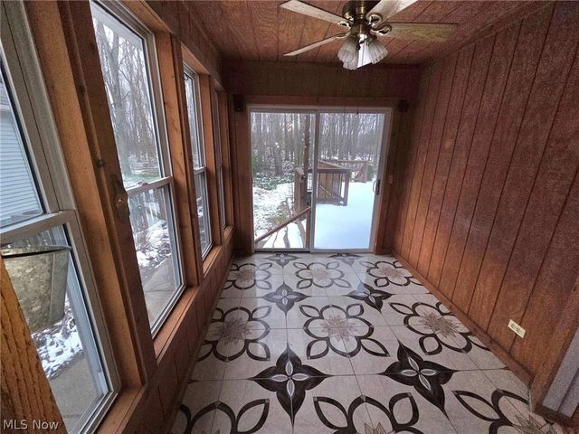 38450 Crossbrook Avenue, Willoughby, OH 44094