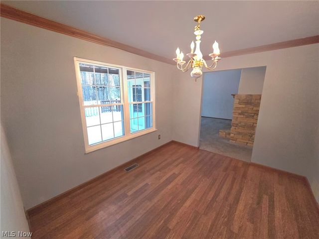 38450 Crossbrook Avenue, Willoughby, OH 44094