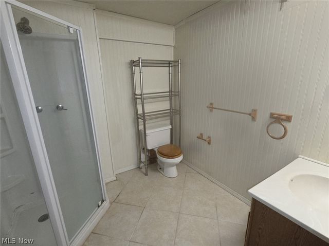 38450 Crossbrook Avenue, Willoughby, OH 44094