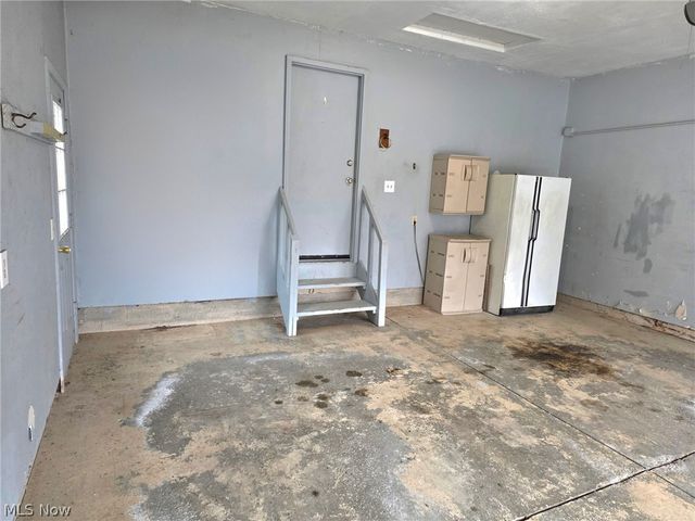 38450 Crossbrook Avenue, Willoughby, OH 44094