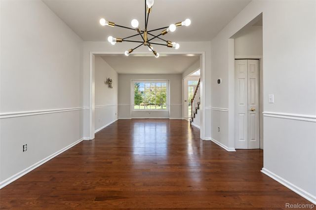45498 Muirfield Drive, Canton Charter Township, MI 48188