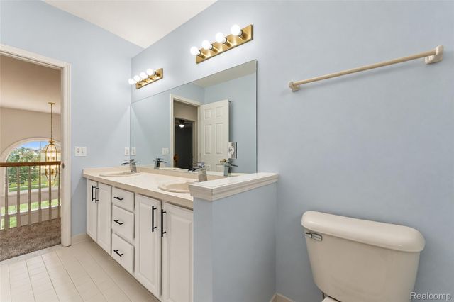 45498 Muirfield Drive, Canton Charter Township, MI 48188