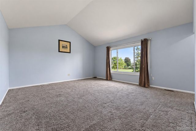 45498 Muirfield Drive, Canton Charter Township, MI 48188
