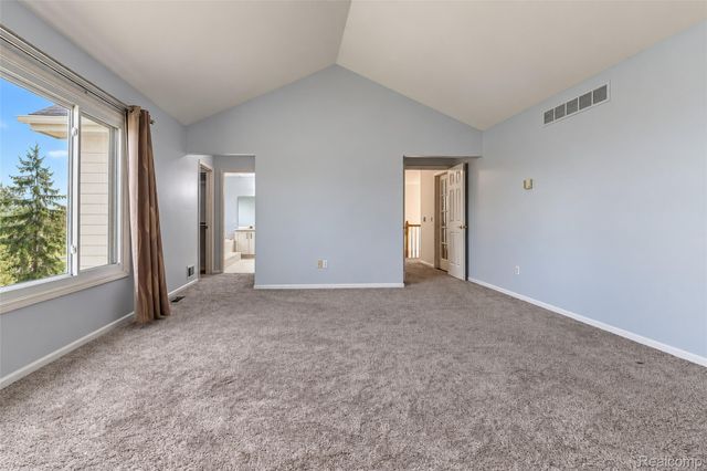 45498 Muirfield Drive, Canton Charter Township, MI 48188