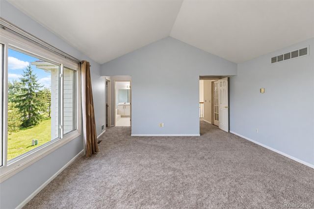 45498 Muirfield Drive, Canton Charter Township, MI 48188