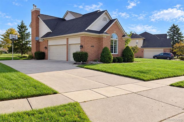 45498 Muirfield Drive, Canton Charter Township, MI 48188