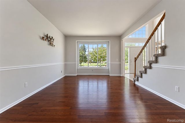 45498 Muirfield Drive, Canton Charter Township, MI 48188